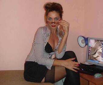 Индивидуалка Олеся +7(981)588-92-96 СПБ